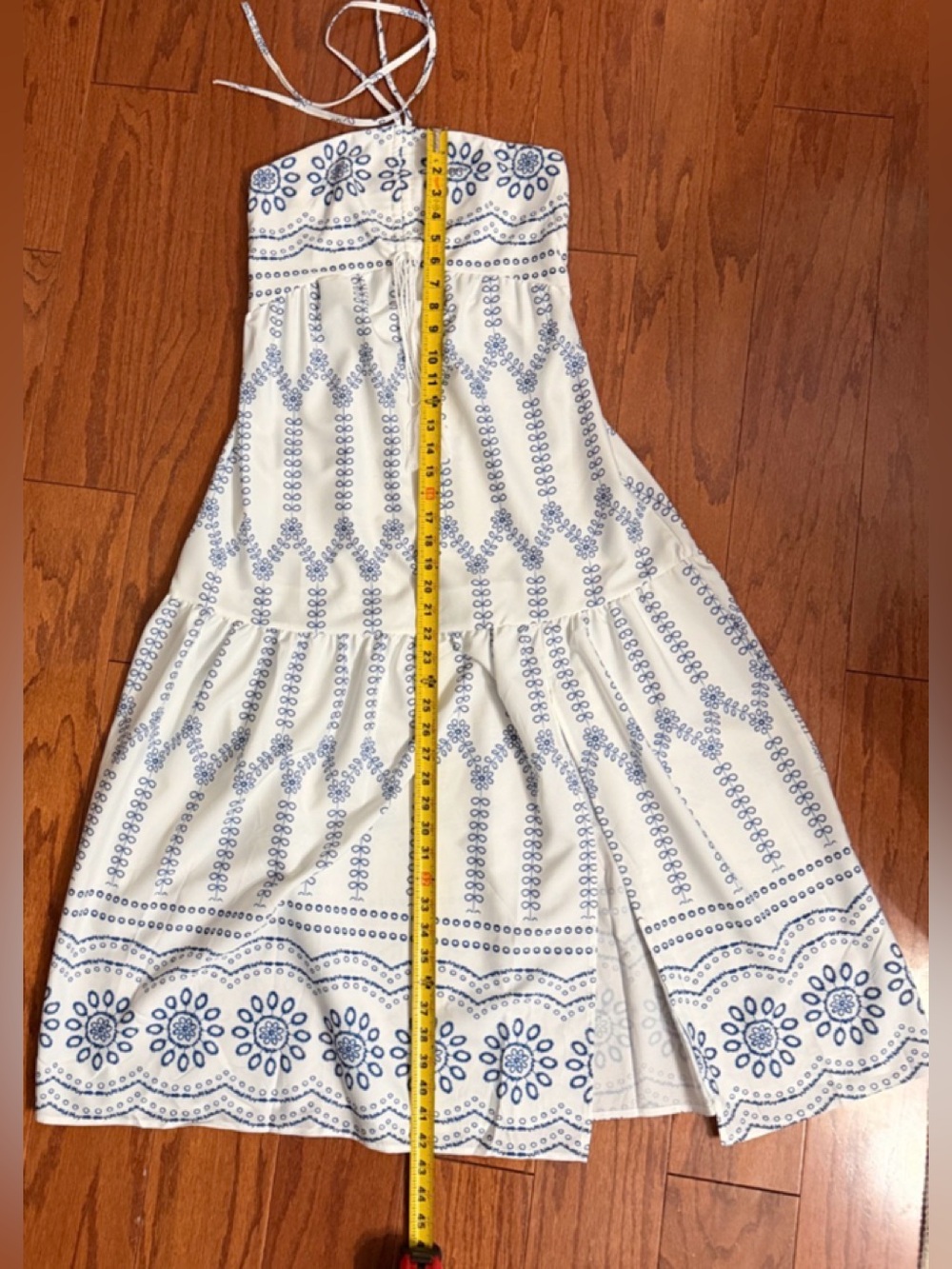 Maxi Dress Halter Tube Sleeveless Sundress - Size Medium - Picture 8 of 9